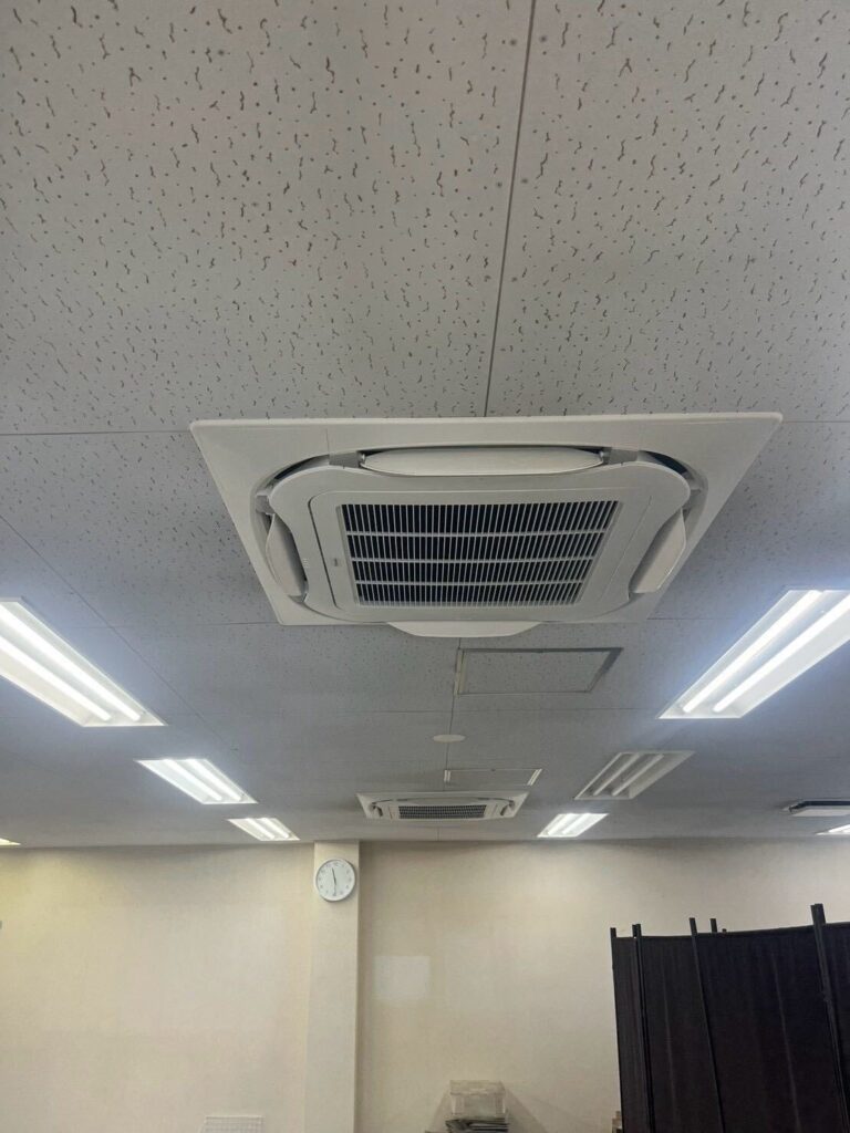 中野電設の業務用エアコン施工例
